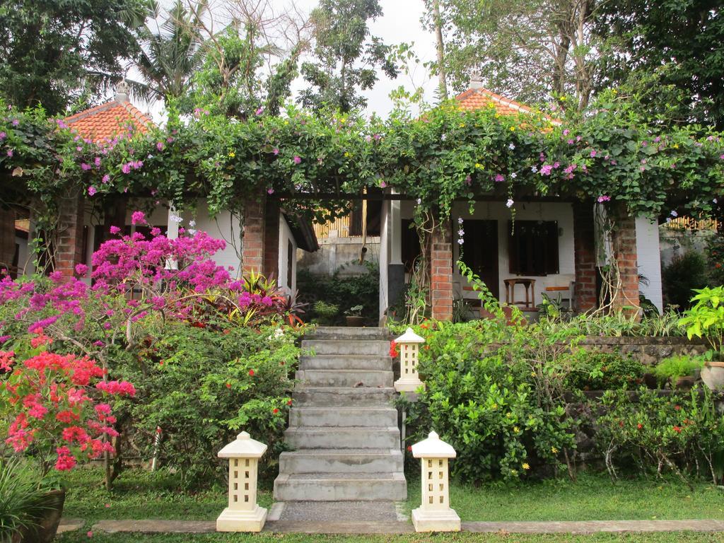 Bukit Asri Lodge Seraya Dış mekan fotoğraf